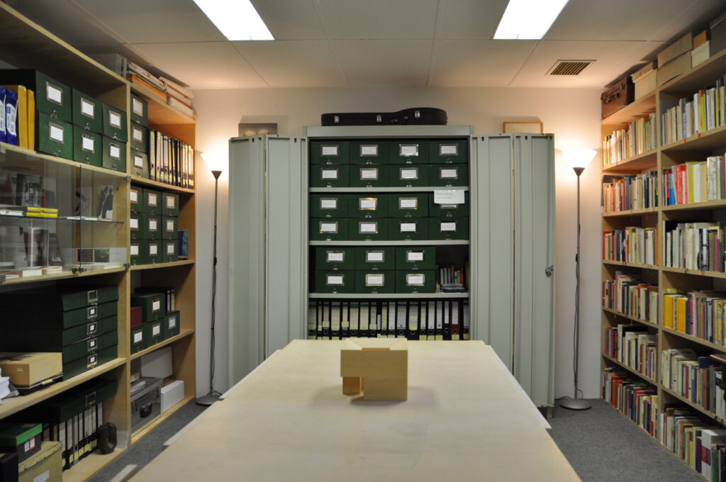 Innenansicht des Kling-Archivs